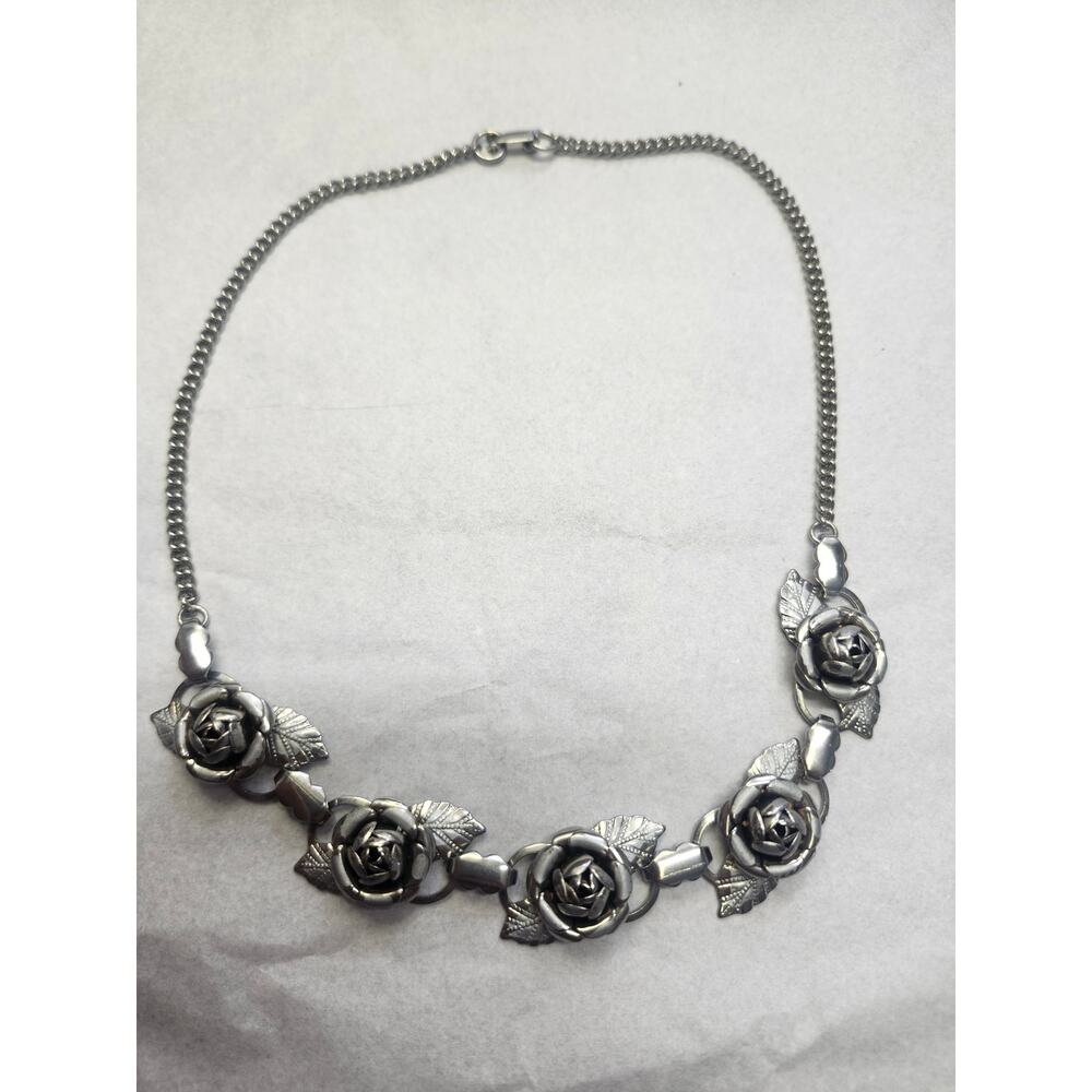 Vintage, Silver-tone Choker Necklace-Floral Bib With Rose bud flowers 17"